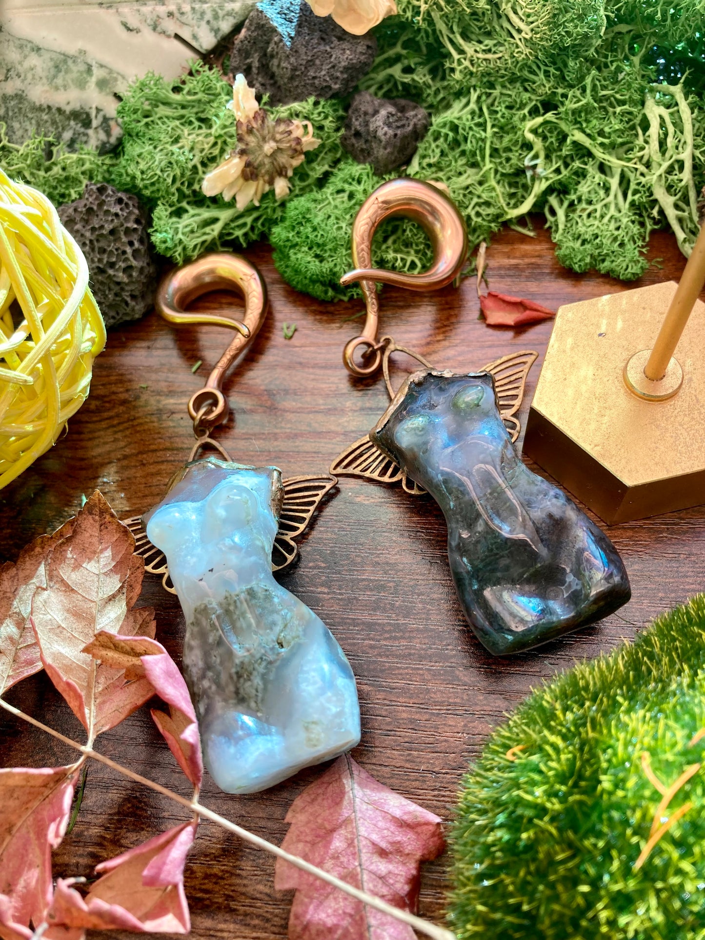 Gold Wings Moss agate Godsess