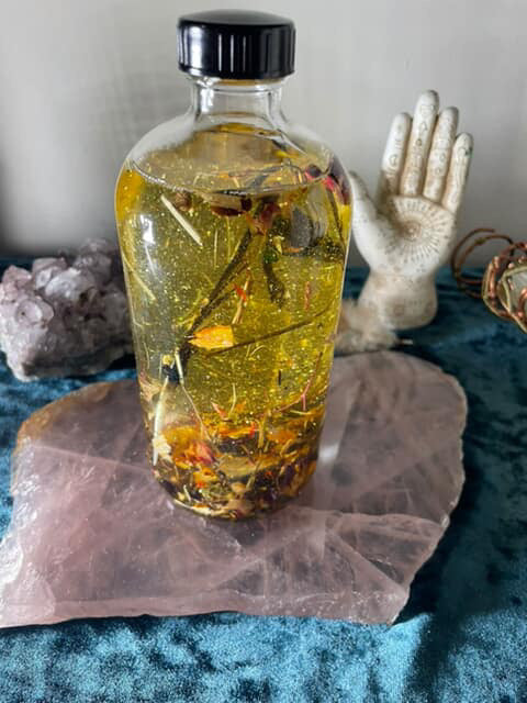 Herbal Oil of Earths Design