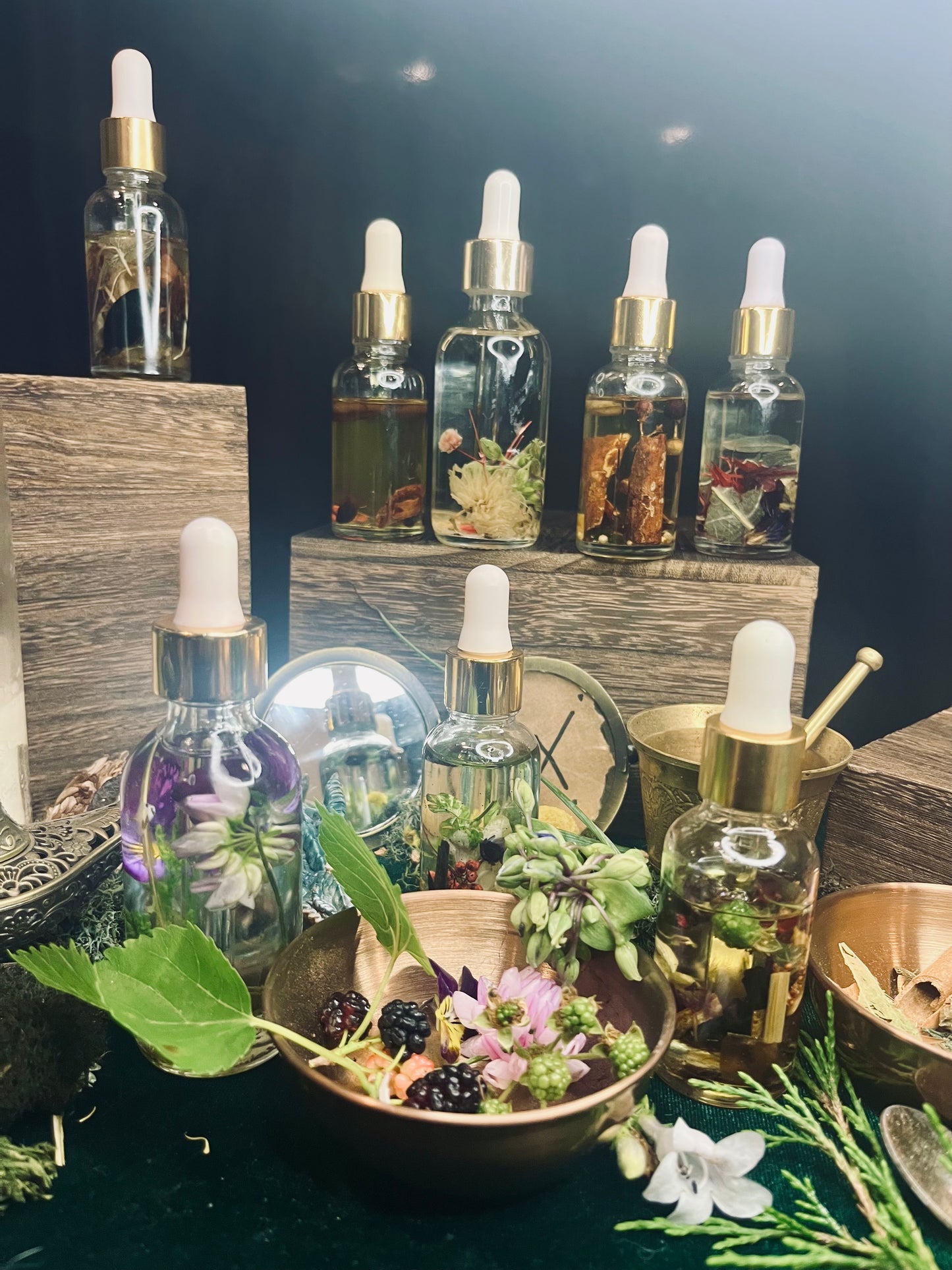 Herbal Oil of Earths Design