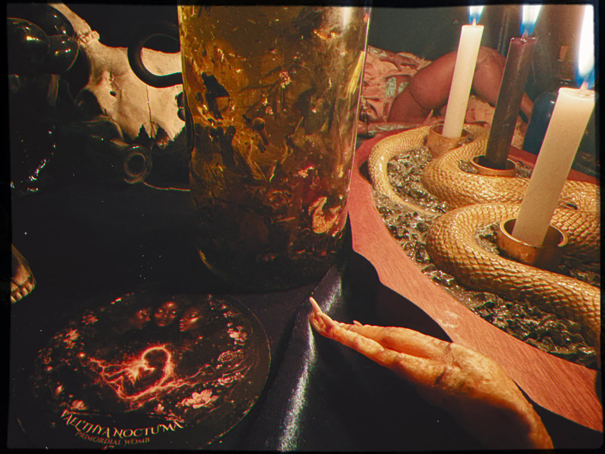 Sacred Womb - Adorning Penetration oil